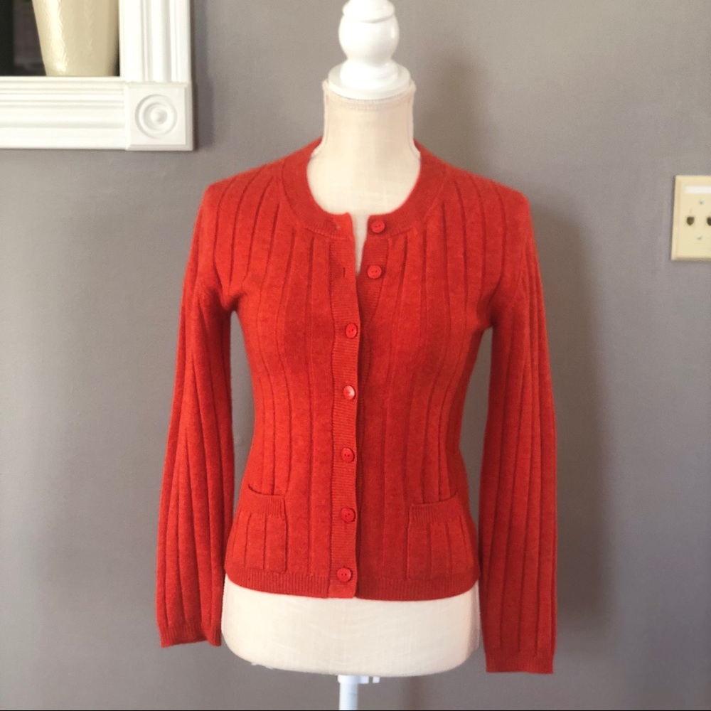 Chanel sweater
